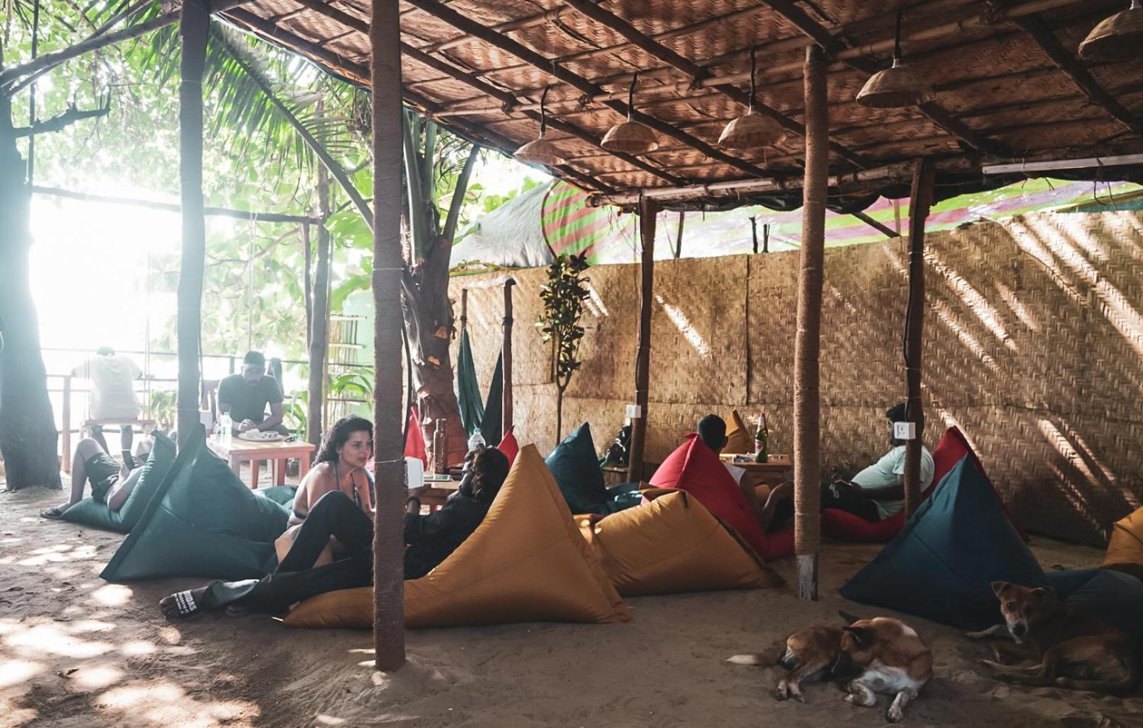 12 Monks - Beachside Hostel Arambol Kültér fotó