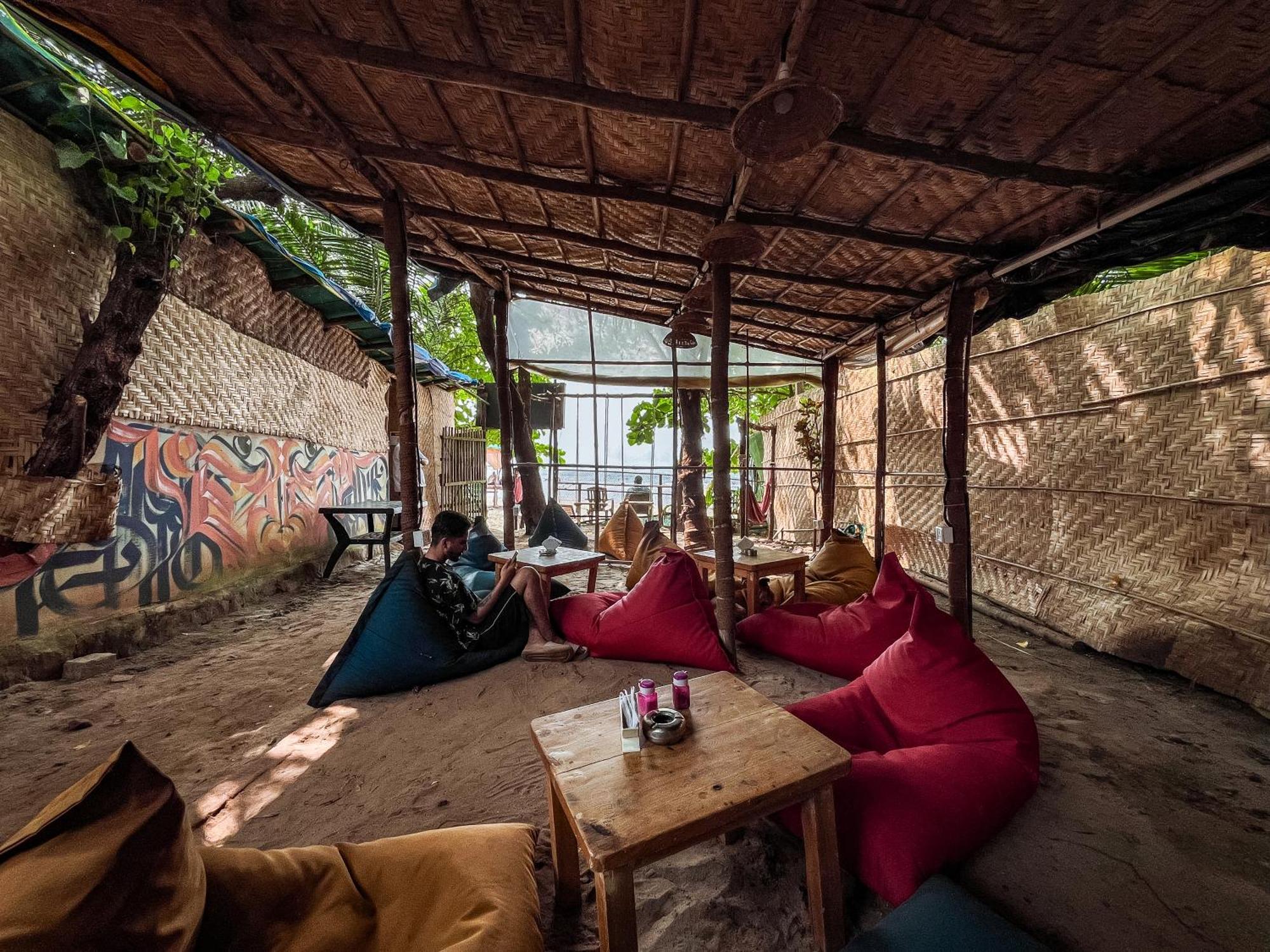 12 Monks - Beachside Hostel Arambol Kültér fotó